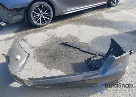 2022 Toyota Camry Se из США, поврежденный, VIN 4T1G11AK0NU629125